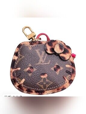 Louis Vuitton Brown Monogram Leopard Hello Kitty Key Holder with Pink Accent
